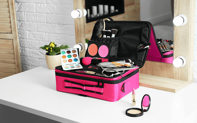 Image Tu Kit Básico de Maquillaje